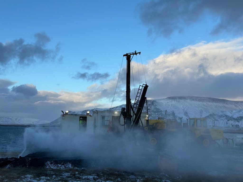 New low-temperature geothermal resources found in Reykjavik, Iceland